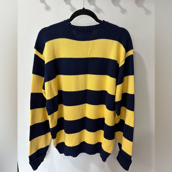 • Polo Ralph Lauren Sweater • - Picture 2 of 4